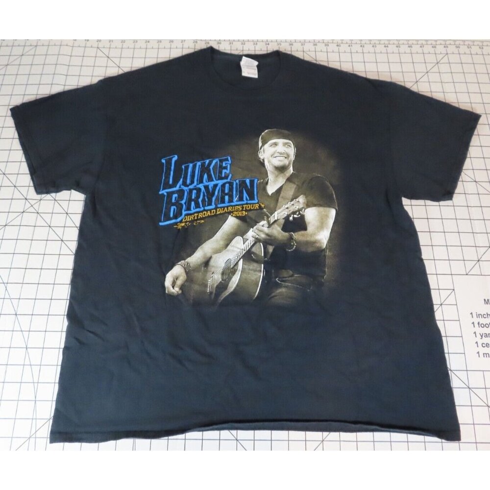 Luke Bryan Concert T-Shirt Size XL Gildan 2013 Dirt Road Diaries Cotton Black